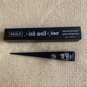 Kat Von D Inkwell Liner